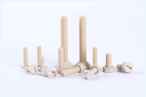 Vis de PEEK de diverses spécifications