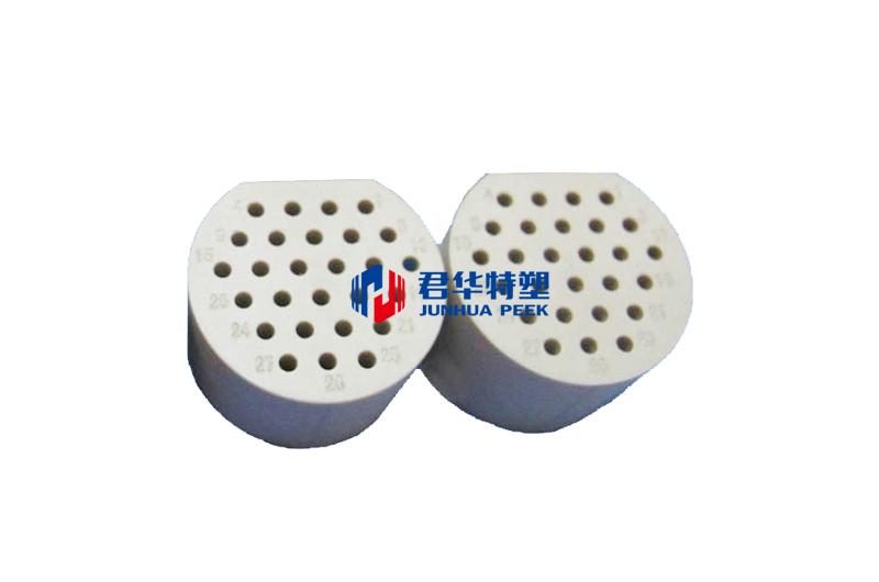 Connecteurs Isolés en PEEK