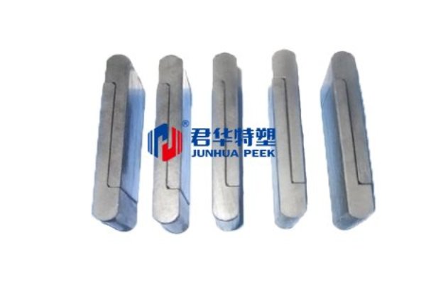 Lames résistantes à l’usure en PEEK