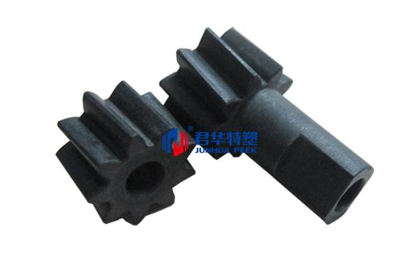 Engrenages micro PEEK pour machines d’hémodialyse