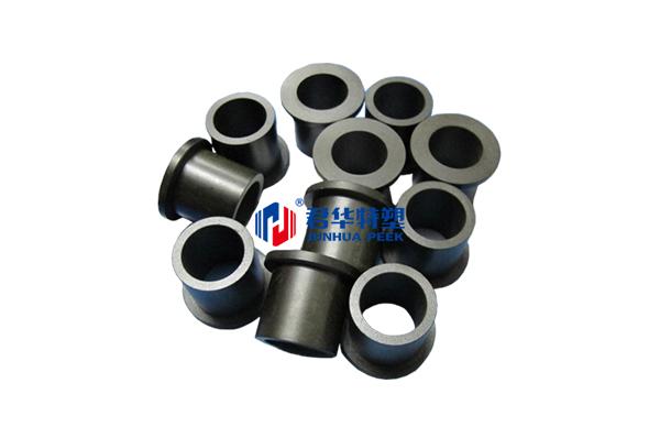 Douille à bride en PEEK