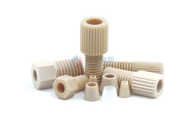 Raccords à Cône Inversé Fendus en PEEK (Suite)