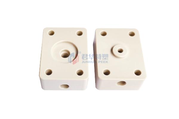 Tête de pompe d&rsquo;instrument analytique en PEEK