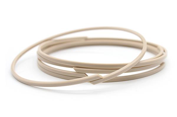 Bague d’étanchéité fendue en PEEK
