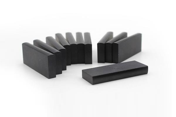 Pales en PEEK (pompes à vide automobiles)