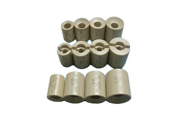 Pièces résistantes à l’usure en PEEK