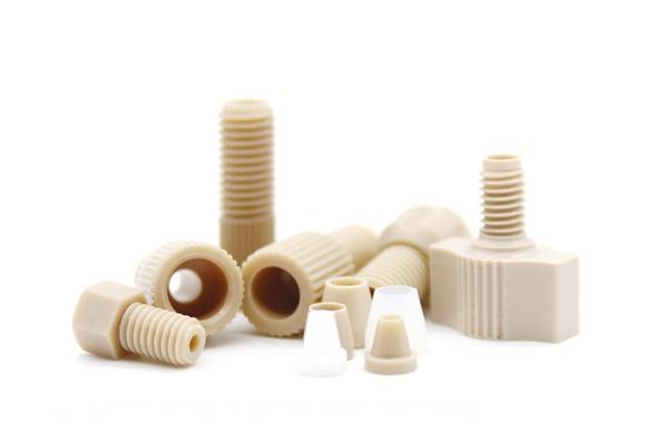 Connecteur à cône inversé fendu en PEEK