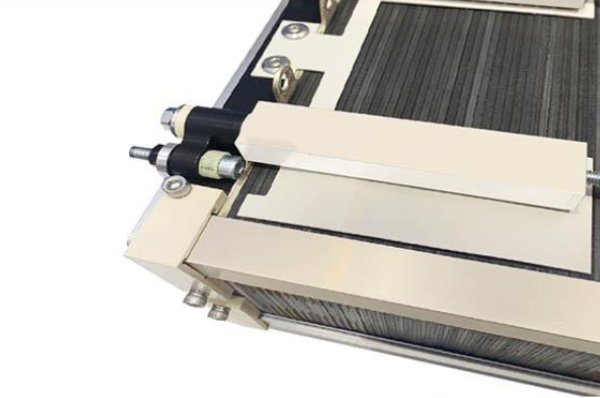 Cadre de support d’empilement PEEK