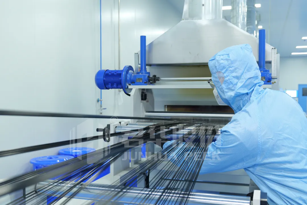 Fibre de basalte continue / PEEK Pré-imprégné unidirectionnel — Association parfaite pour la technologie de bobinage laser - Junhua Fibre de basalte continue / PEEK Pré-imprégné unidirectionnel — Association parfaite pour la technologie de bobinage laser Image 4